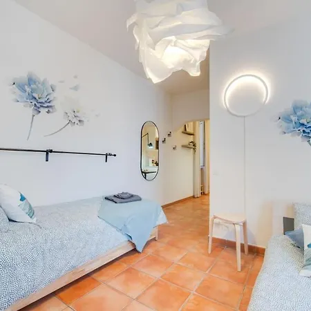 5 Star Pied-a-terre In Apartment
